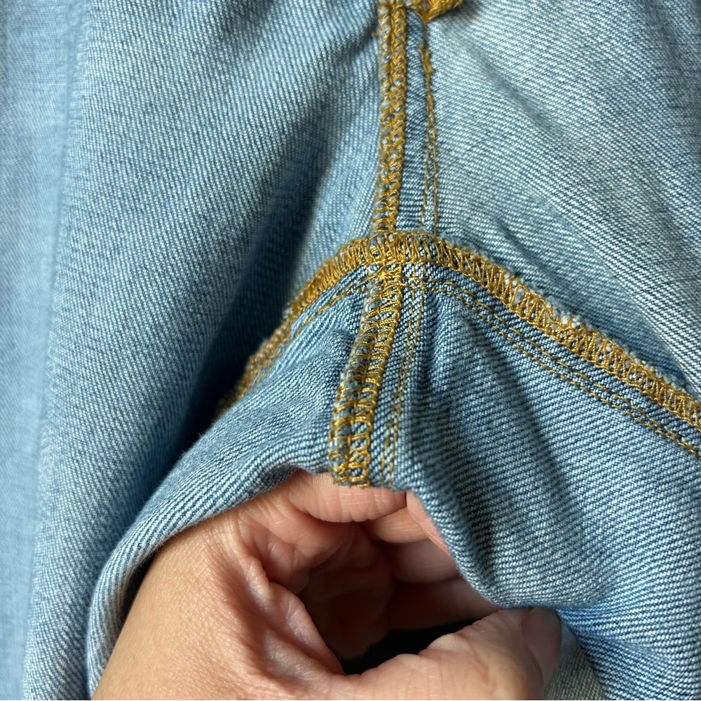Cabi - Picture 13 of 13